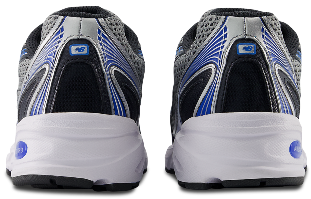 New Balance 740 Image 3 of 5. Tap to open photo gallery.
