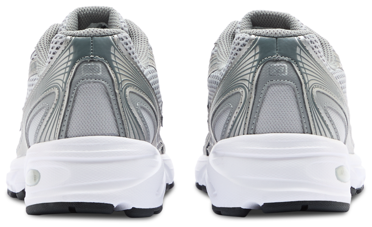 New Balance 740 Image 3 of 5. Tap to open photo gallery.