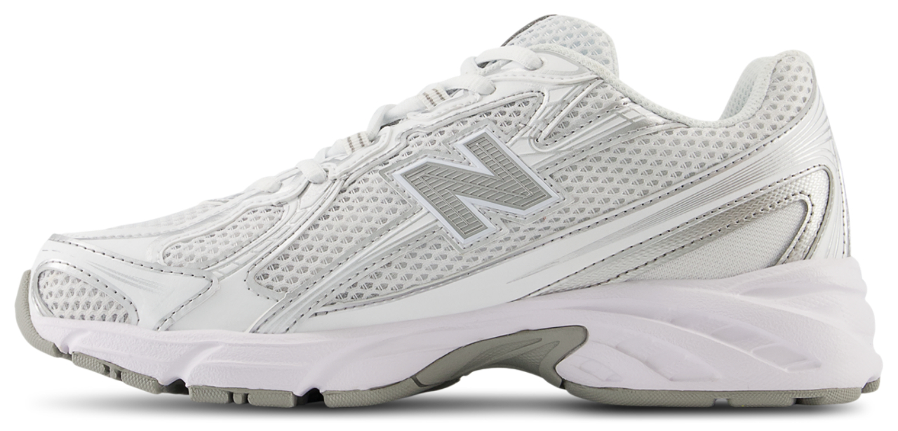 New Balance 740 Image 2 of 5. Tap to open photo gallery.