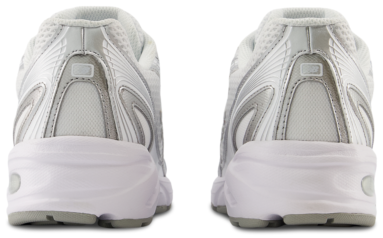 New Balance 740 Image 3 of 5. Tap to open photo gallery.