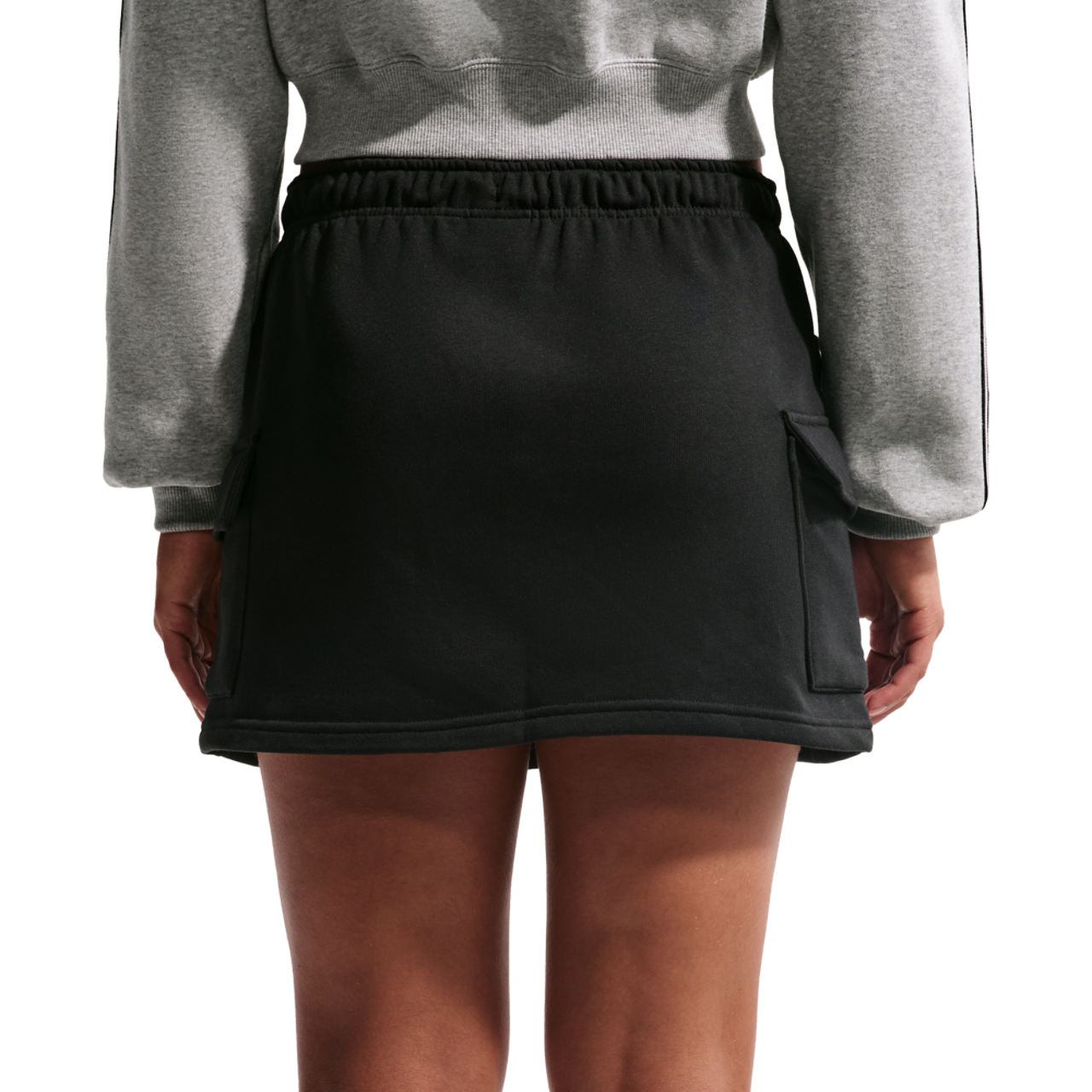 Nike NSW Phoenix Fleece Cargo Mini Skirt Image 2 of 4. Tap to open photo gallery.