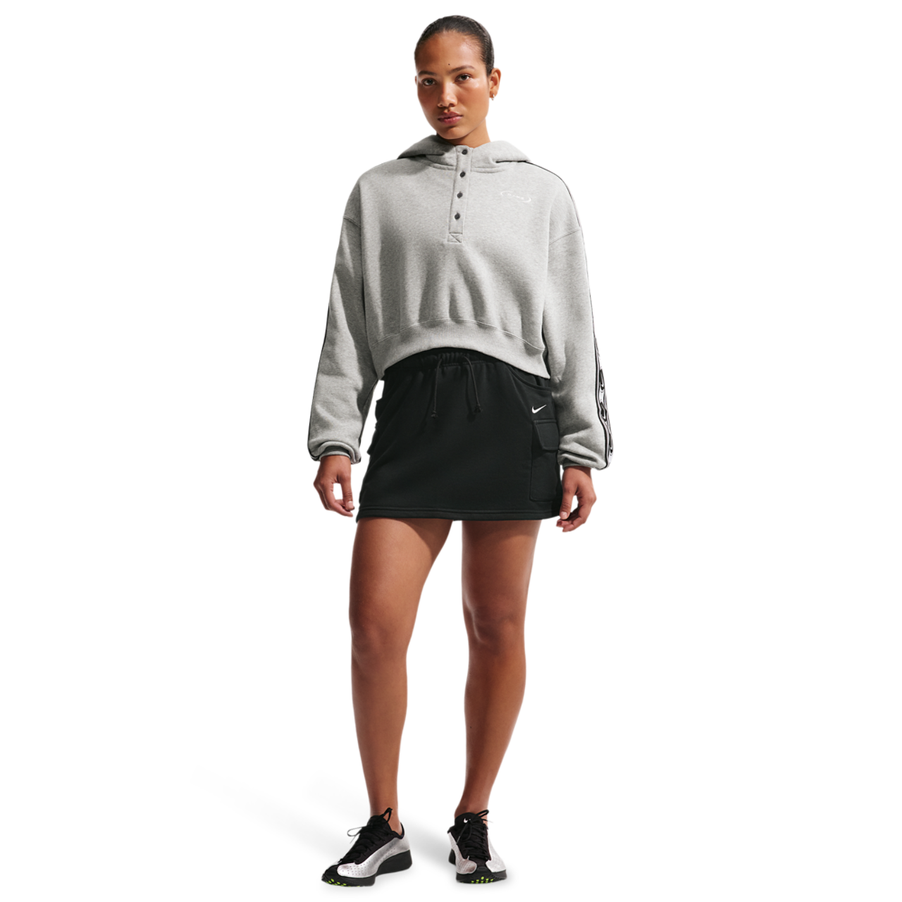 Nike NSW Phoenix Fleece Cargo Mini Skirt Image 3 of 4. Tap to open photo gallery.