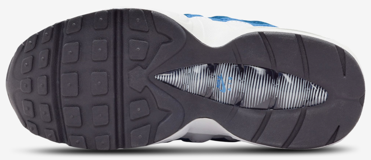 Nike Air Max 95 PRM Emerald Image 5 of 5. Tap to open photo gallery.