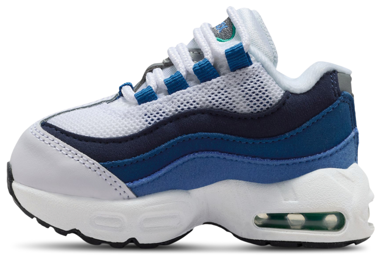 Nike Air Max 95 PRM Emerald Image 2 of 5. Tap to open photo gallery.