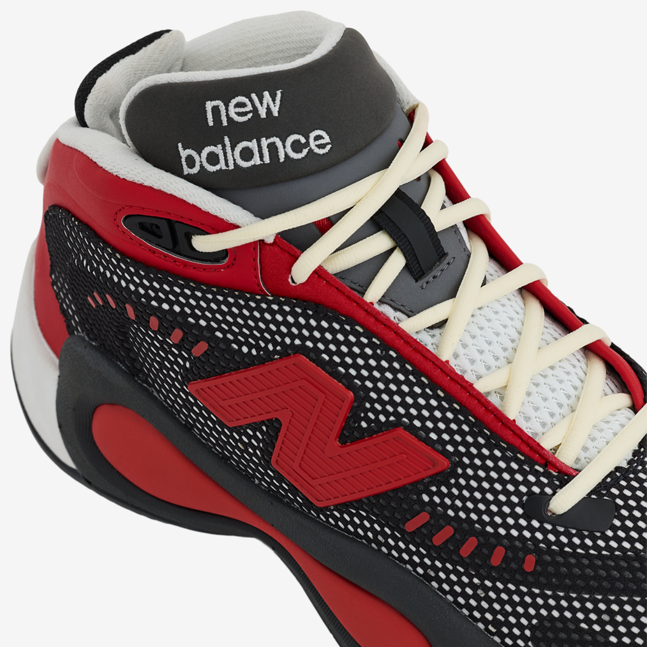 New Balance P400 Image 7 of 9. Tap to open photo gallery.