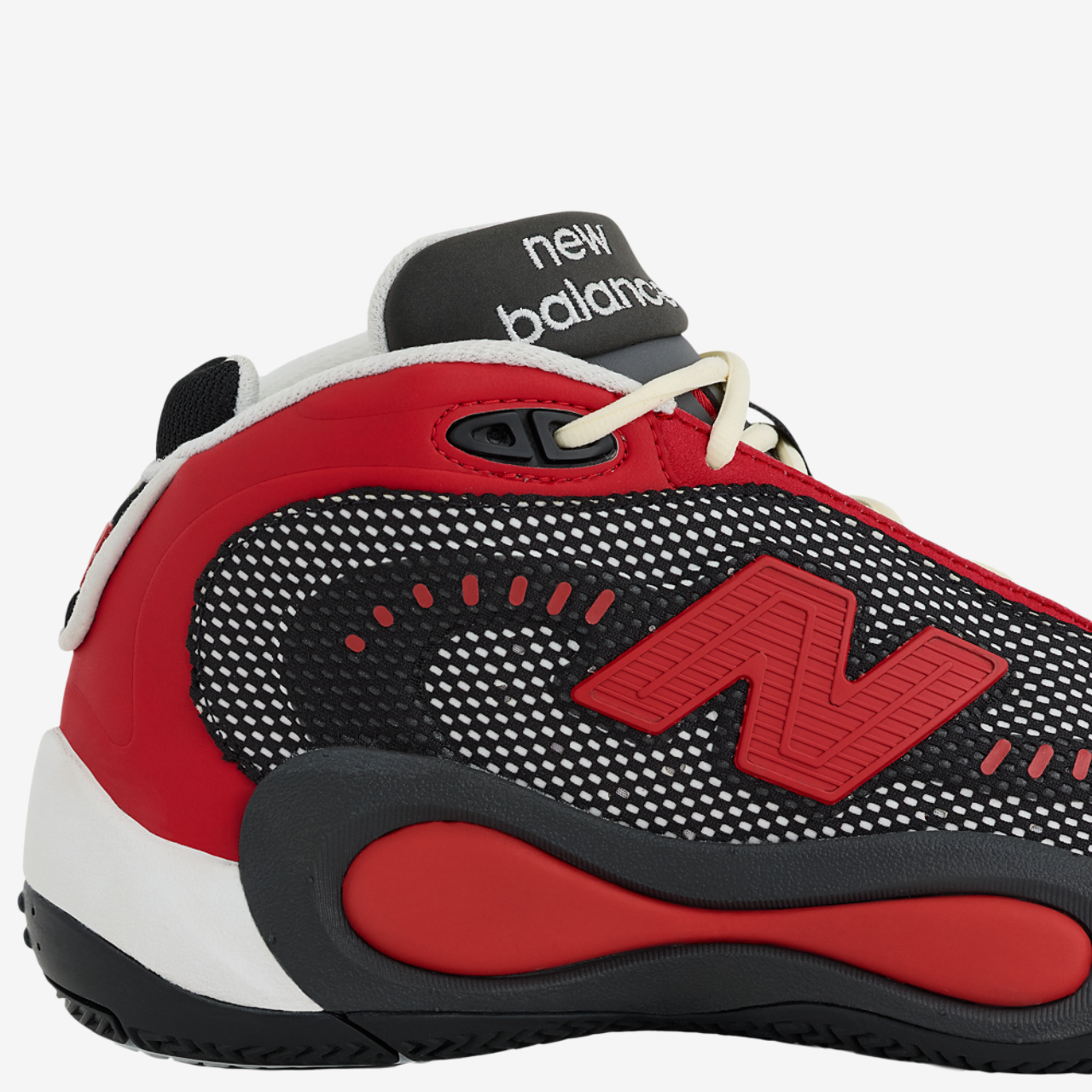 New Balance P400 Image 8 of 9. Tap to open photo gallery.