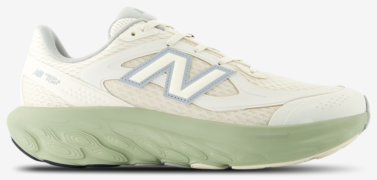 New Balance FF Trainer Image 1 of 5. Tap to open photo gallery.