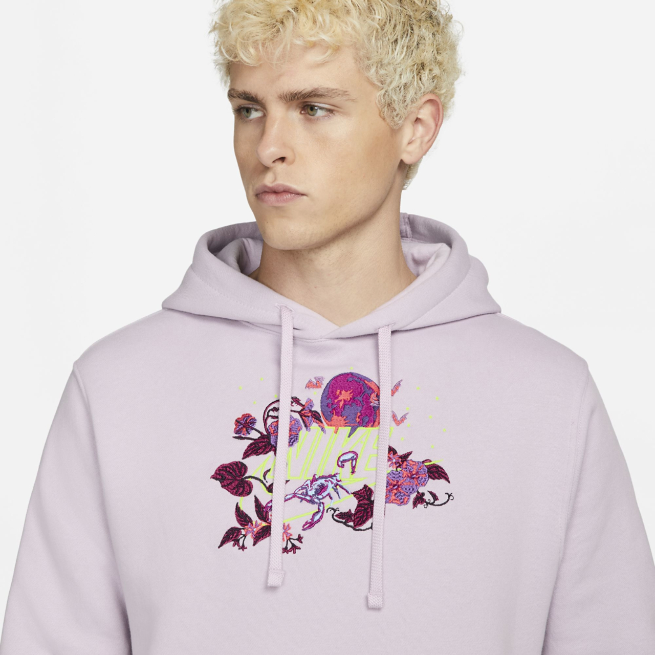 Nike NSW Club Pullover BB Hoodie Image 3 of 5. Tap to open photo gallery.