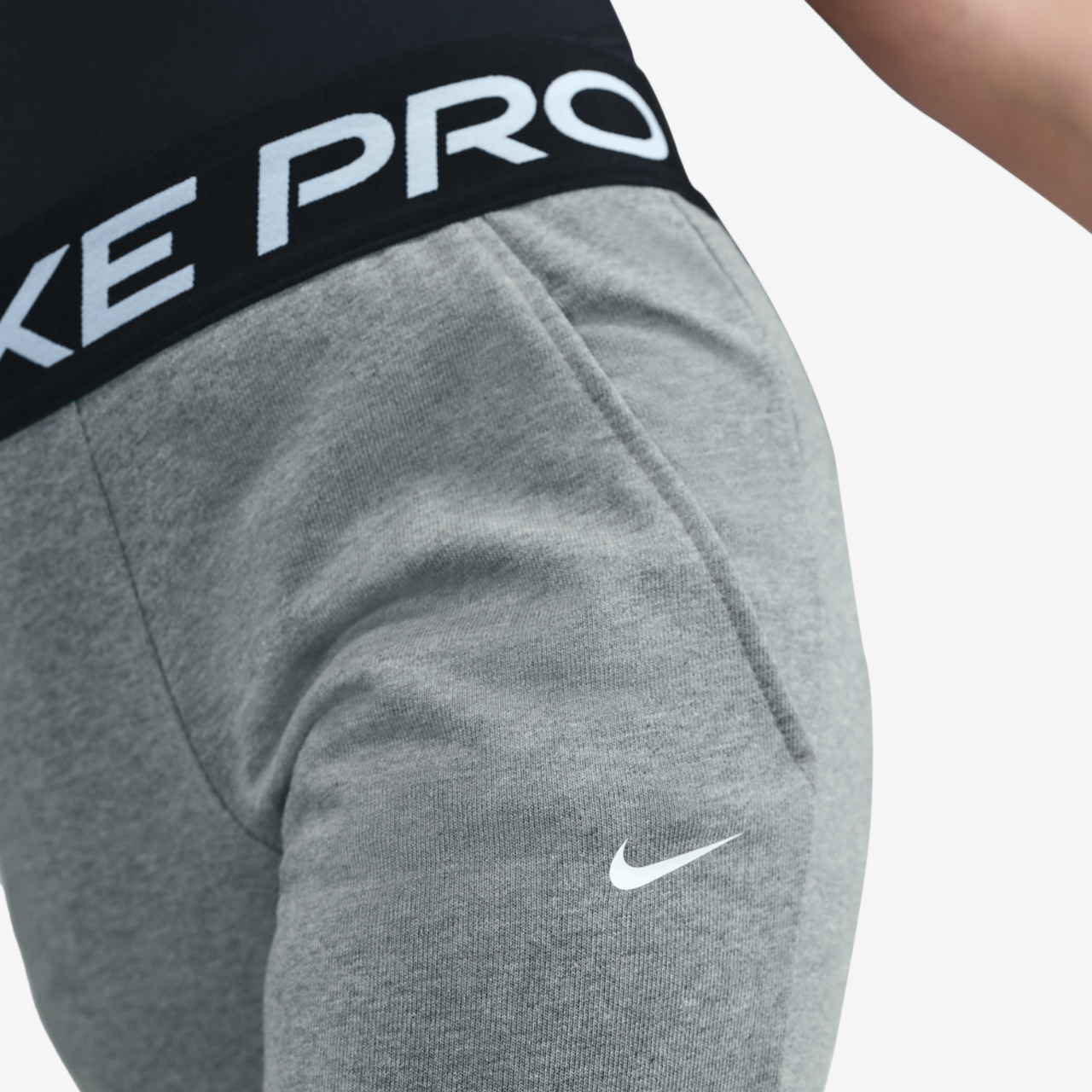 Nike Dri-FIT Fleece Joggers Image 3 of 4. Tap to open photo gallery.