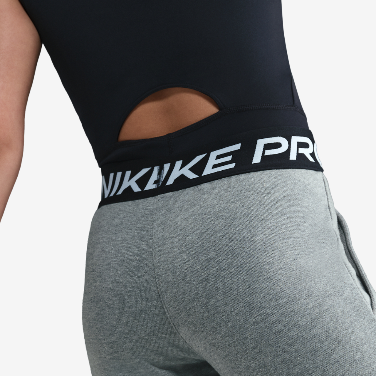 Nike Dri-FIT Fleece Joggers Image 4 of 4. Tap to open photo gallery.