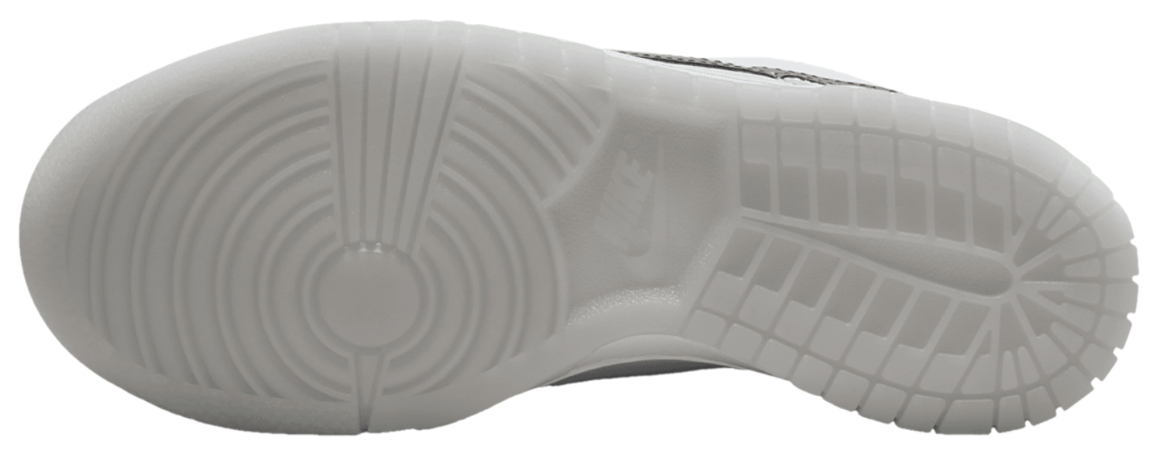 Nike Dunk Low GG Image 5 of 7. Tap to open photo gallery.