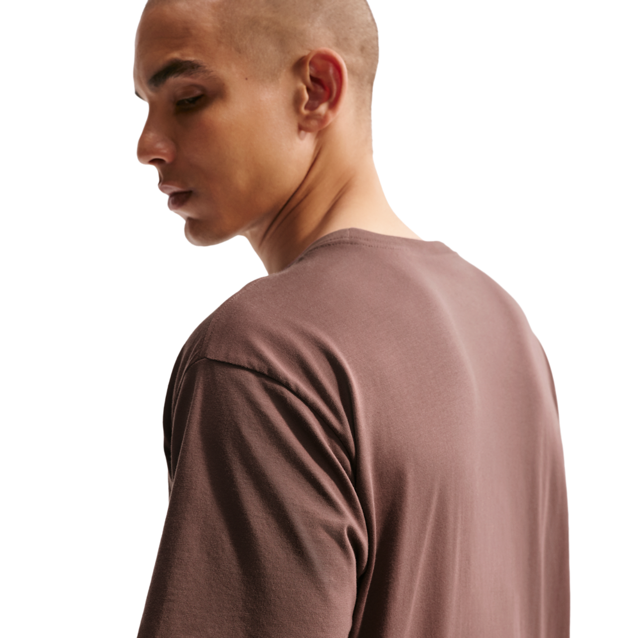 Nike NSW Club Max Tee Image 2 of 5. Tap to open photo gallery.