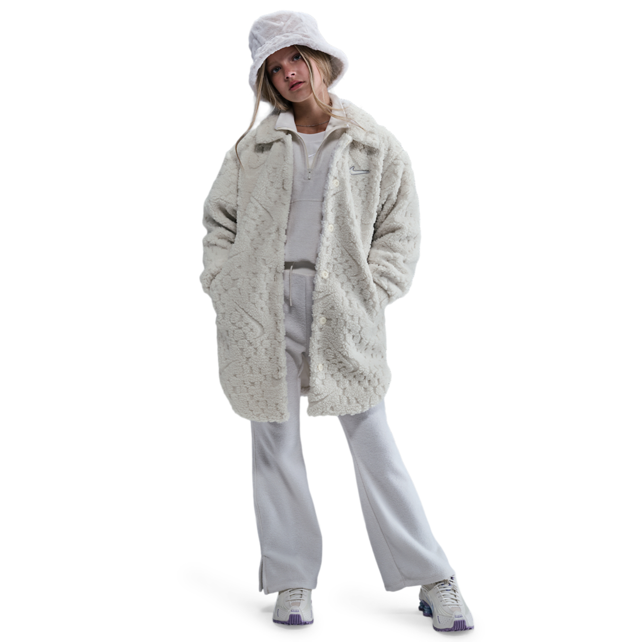 Nike NSW Cozy Deluxe Jacket Image 3 of 4. Tap to open photo gallery.