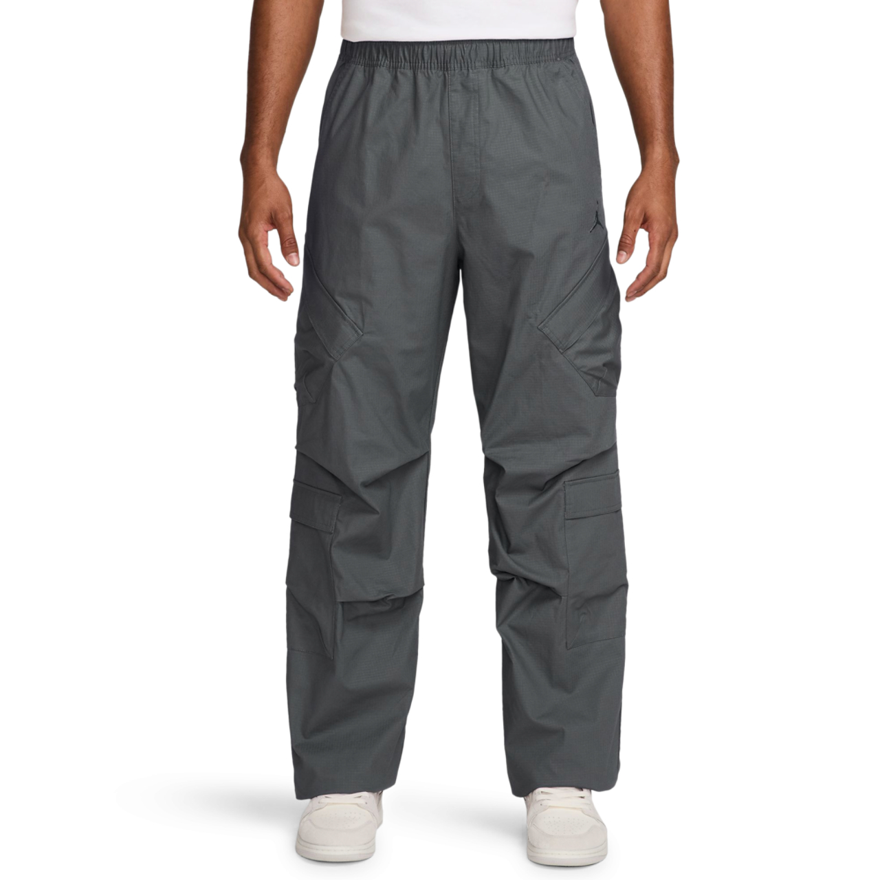 Jordan Flight Utility Pants Image 1 of 3. Tap to open photo gallery.