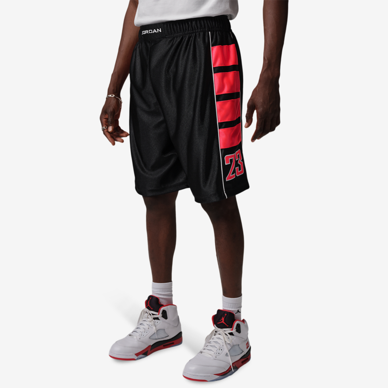 Jordan Essentials Cat Scratch Shorts Image 3 of 8. Tap to open photo gallery.