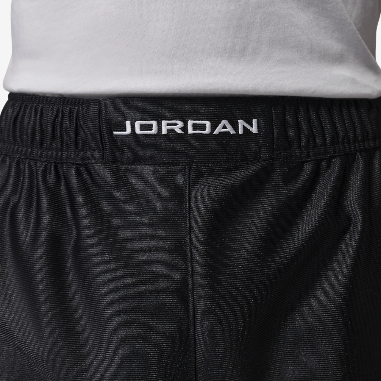 Jordan Essentials Cat Scratch Shorts Image 5 of 8. Tap to open photo gallery.