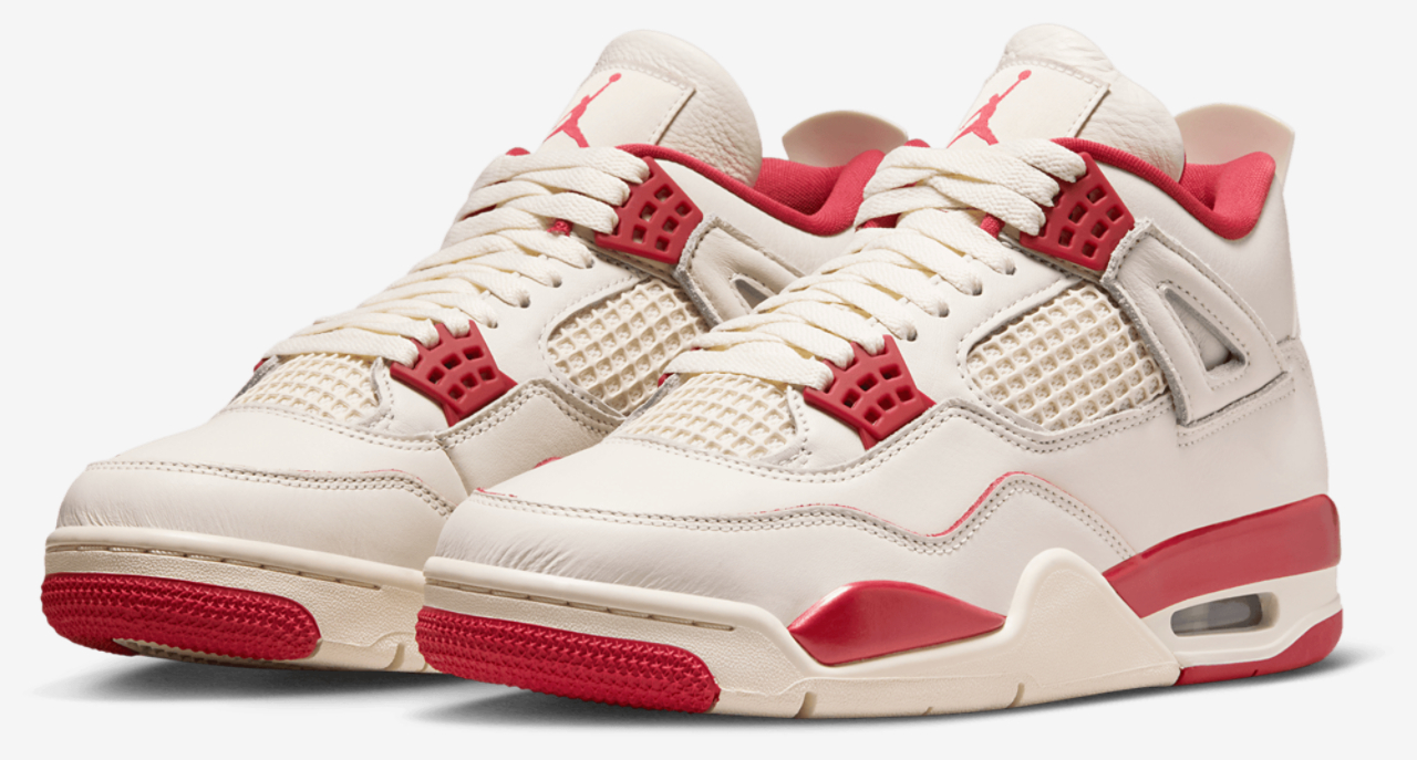 Jordan Air Jordan 4 Retro Image 6 of 12. Tap to open photo gallery.