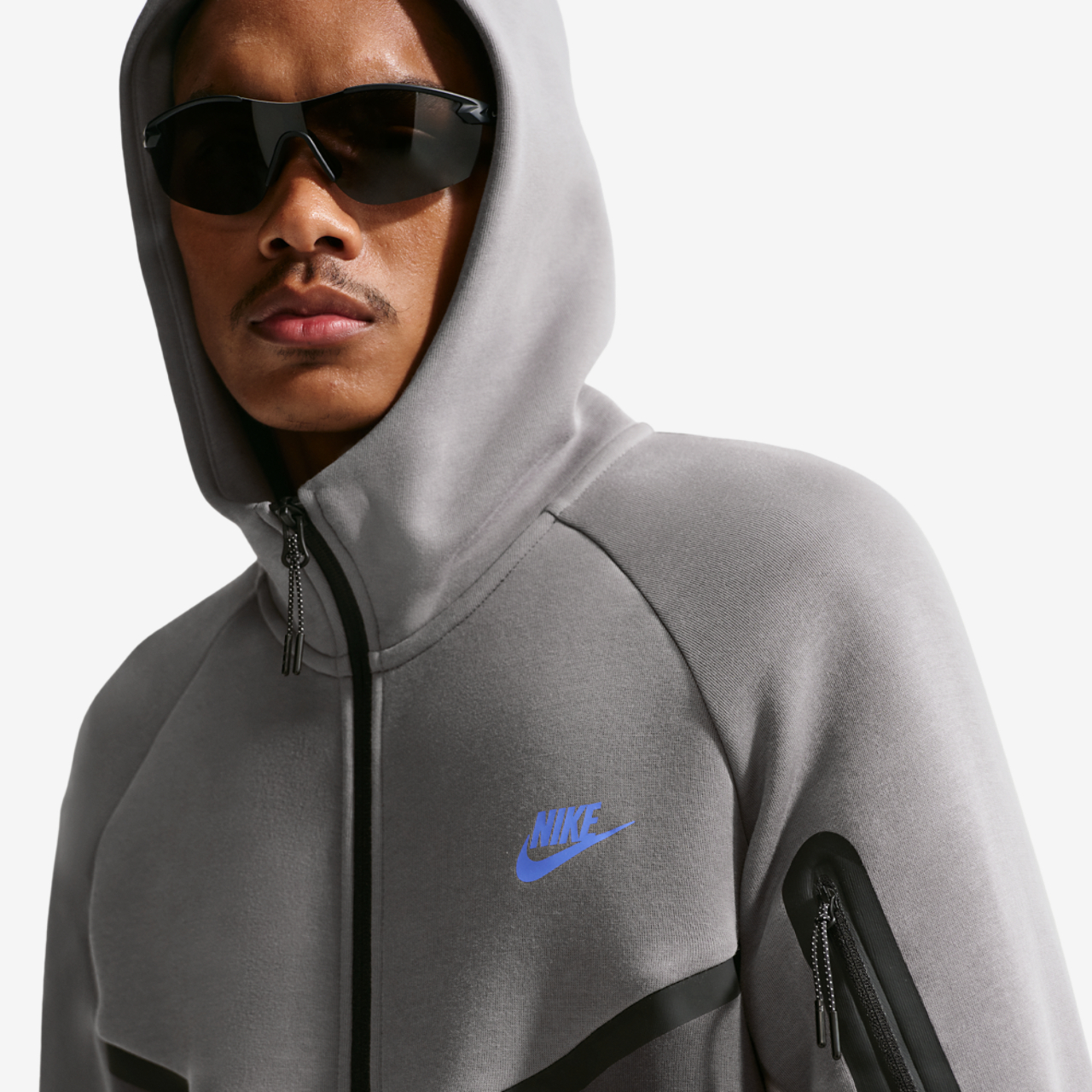 Nike Tech Fleece Full-Zip Windrunner Hoodie Image 5 of 11. Tap to open photo gallery.