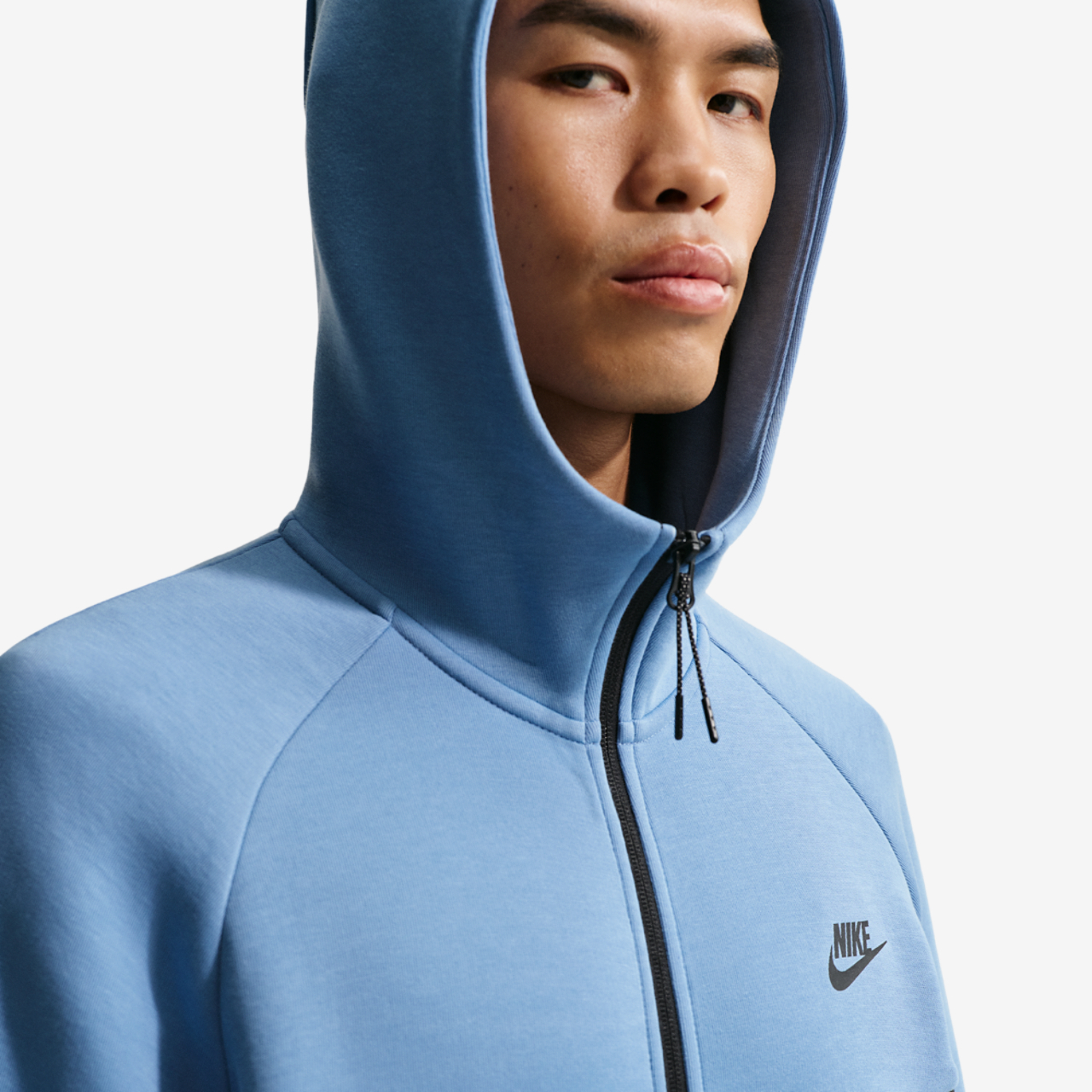 Nike Tech Fleece Full-Zip Windrunner Hoodie Image 3 of 5. Tap to open photo gallery.