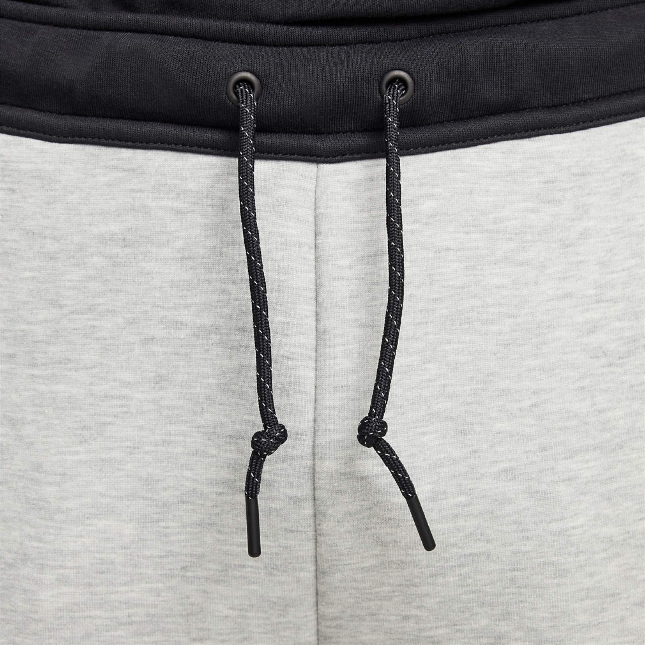 Nike Tech Fleece Joggers Image 4 of 7. Tap to open photo gallery.