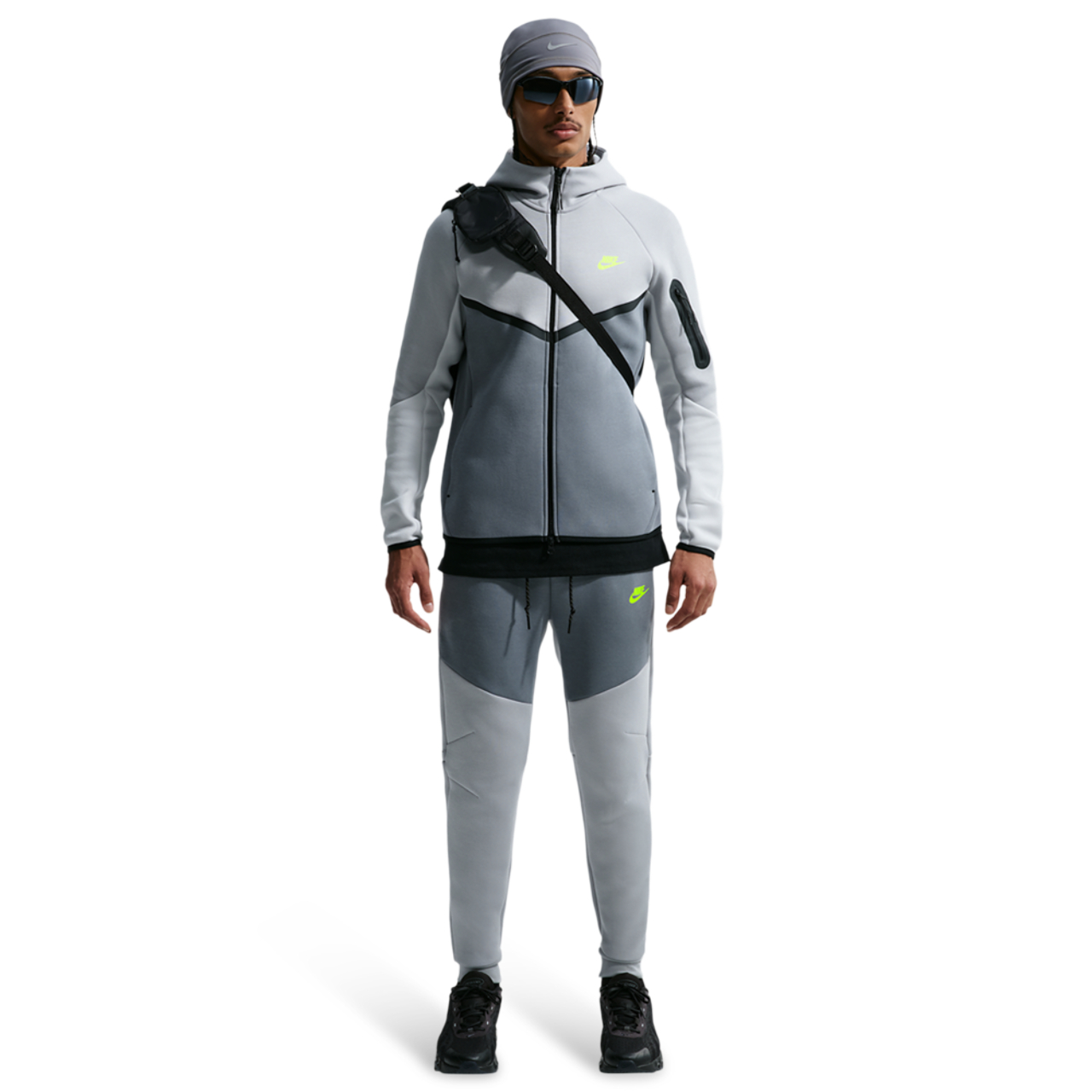 Nike Tech Fleece Joggers Image 6 of 7. Tap to open photo gallery.