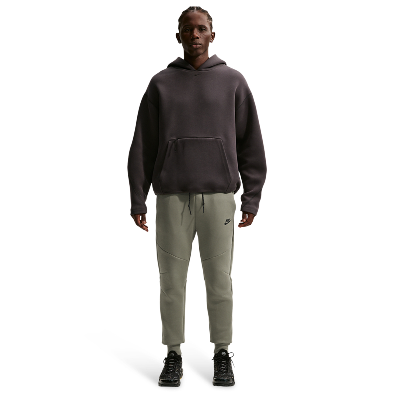Nike Tech Fleece Joggers Image 6 of 7. Tap to open photo gallery.