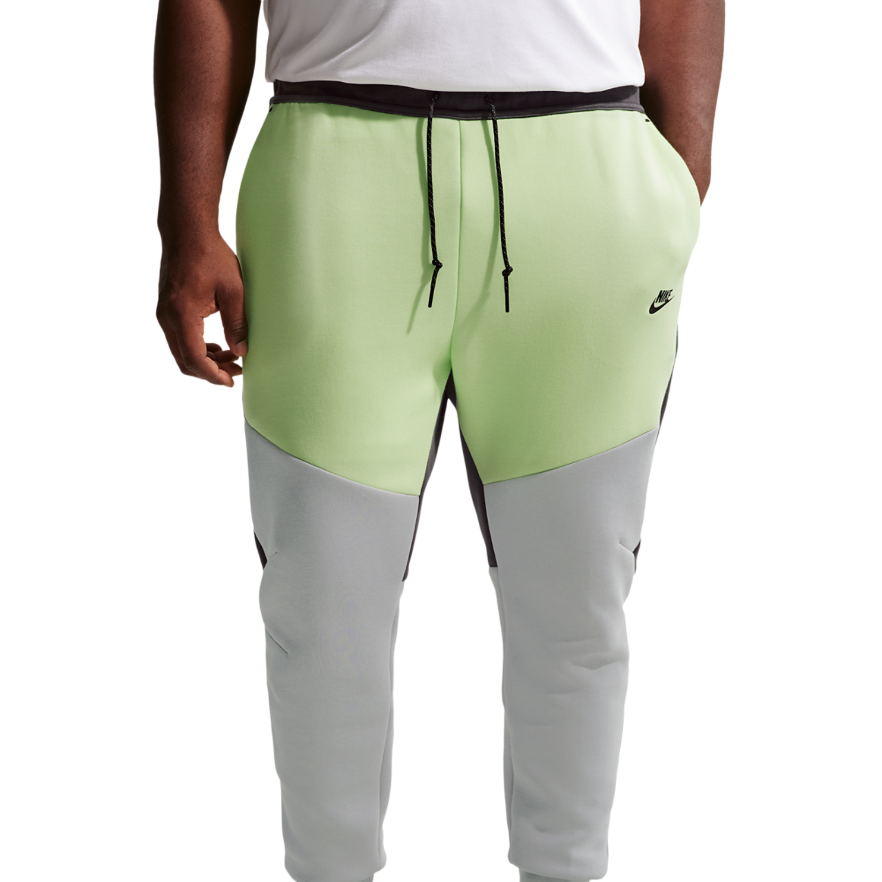 Nike Tech Fleece Joggers Image 8 of 10. Tap to open photo gallery.