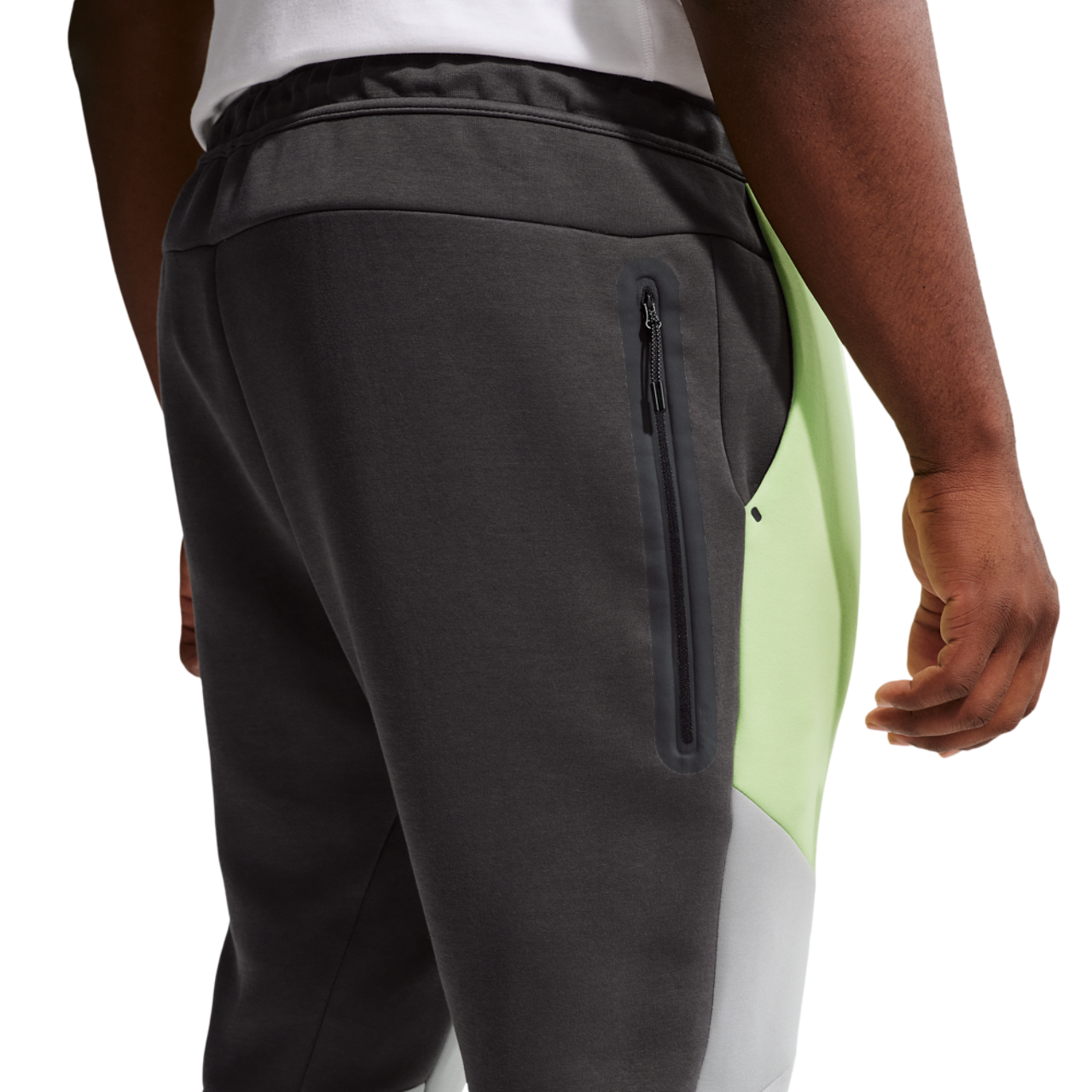 Nike Tech Fleece Joggers Image 9 of 10. Tap to open photo gallery.