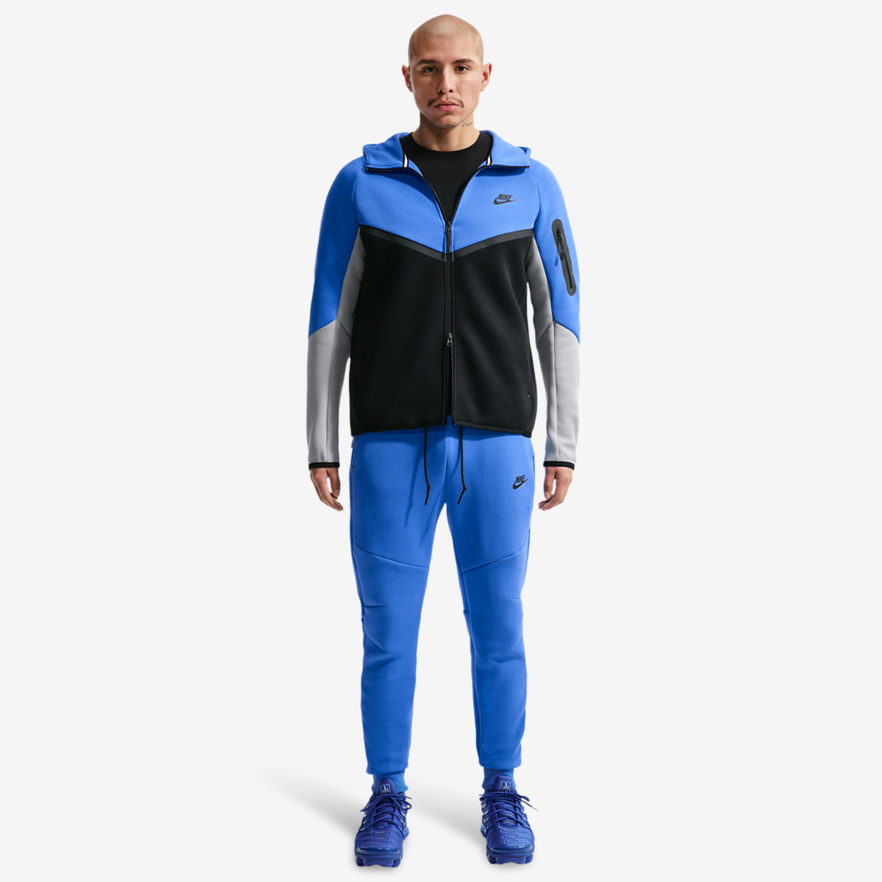 Nike Tech Fleece Joggers Image 6 of 7. Tap to open photo gallery.