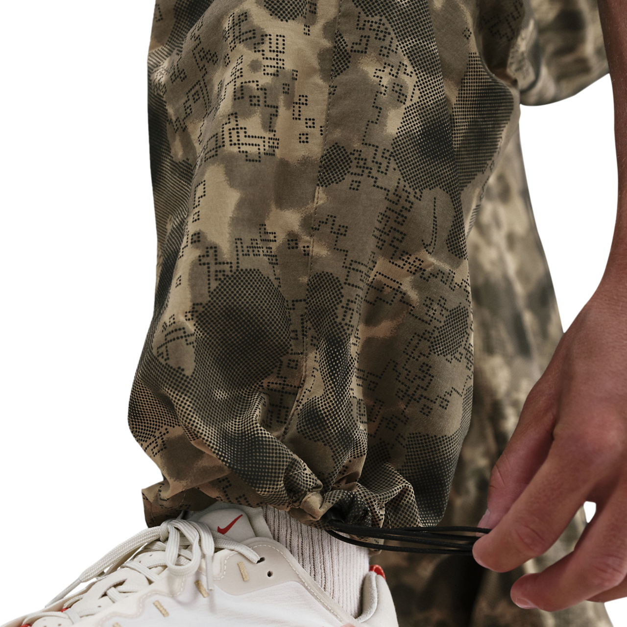 Nike Tech Woven Pant AOP Image 4 of 6. Tap to open photo gallery.