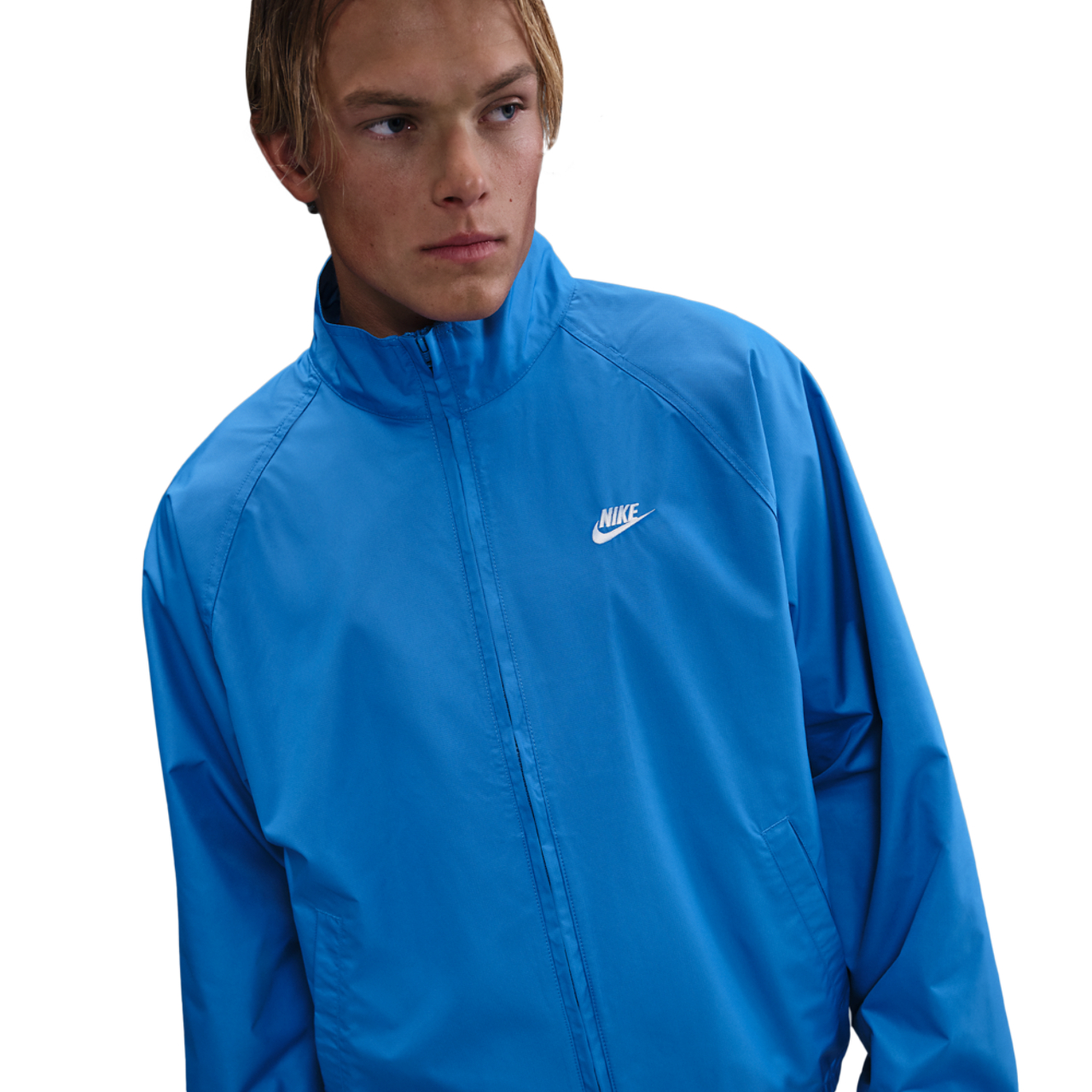 Nike CLUB ROSCOE FZ JACKET Image 1 of 4. Tap to open photo gallery.