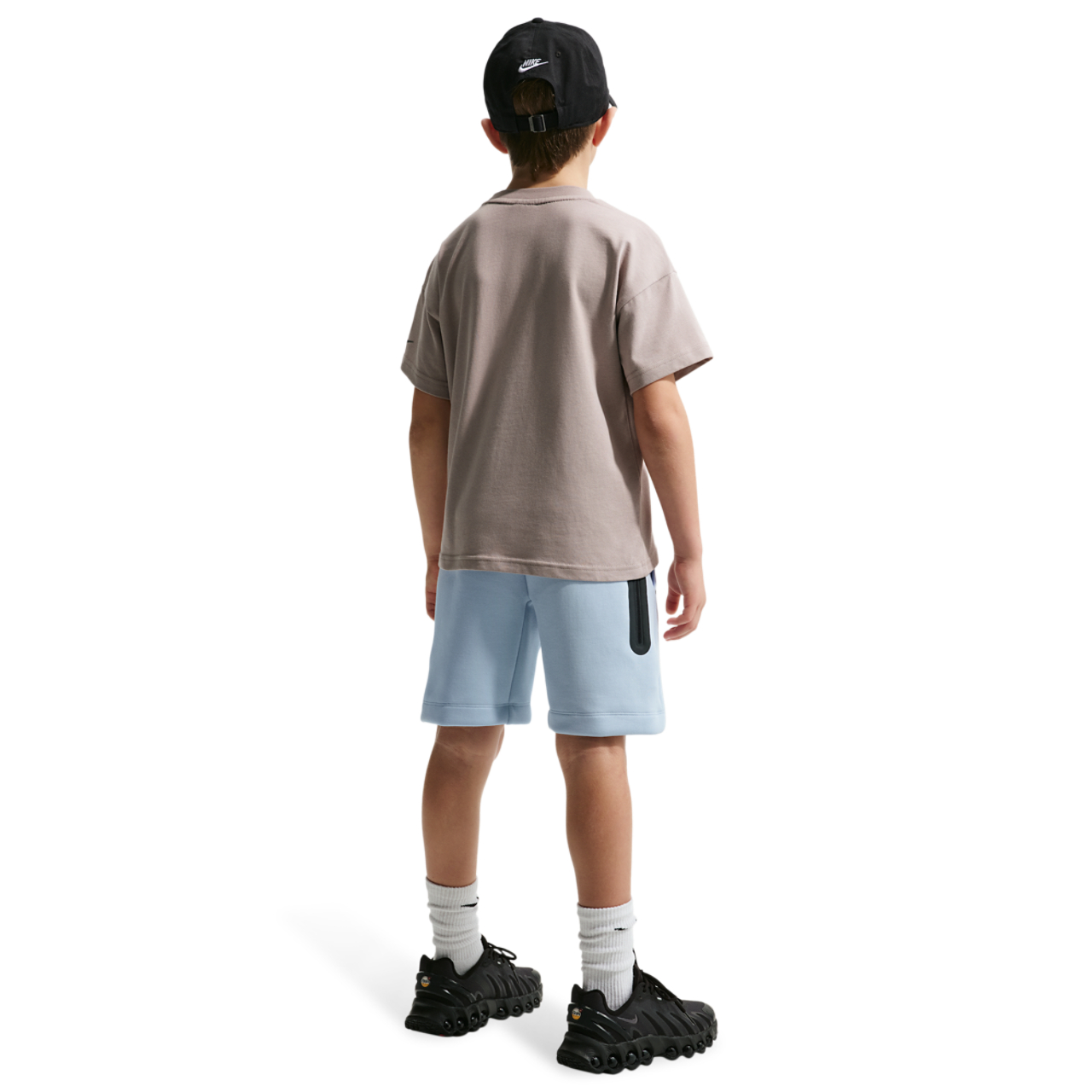 Nike NSW Tech Fleece Shorts Image 4 of 4. Tap to open photo gallery.