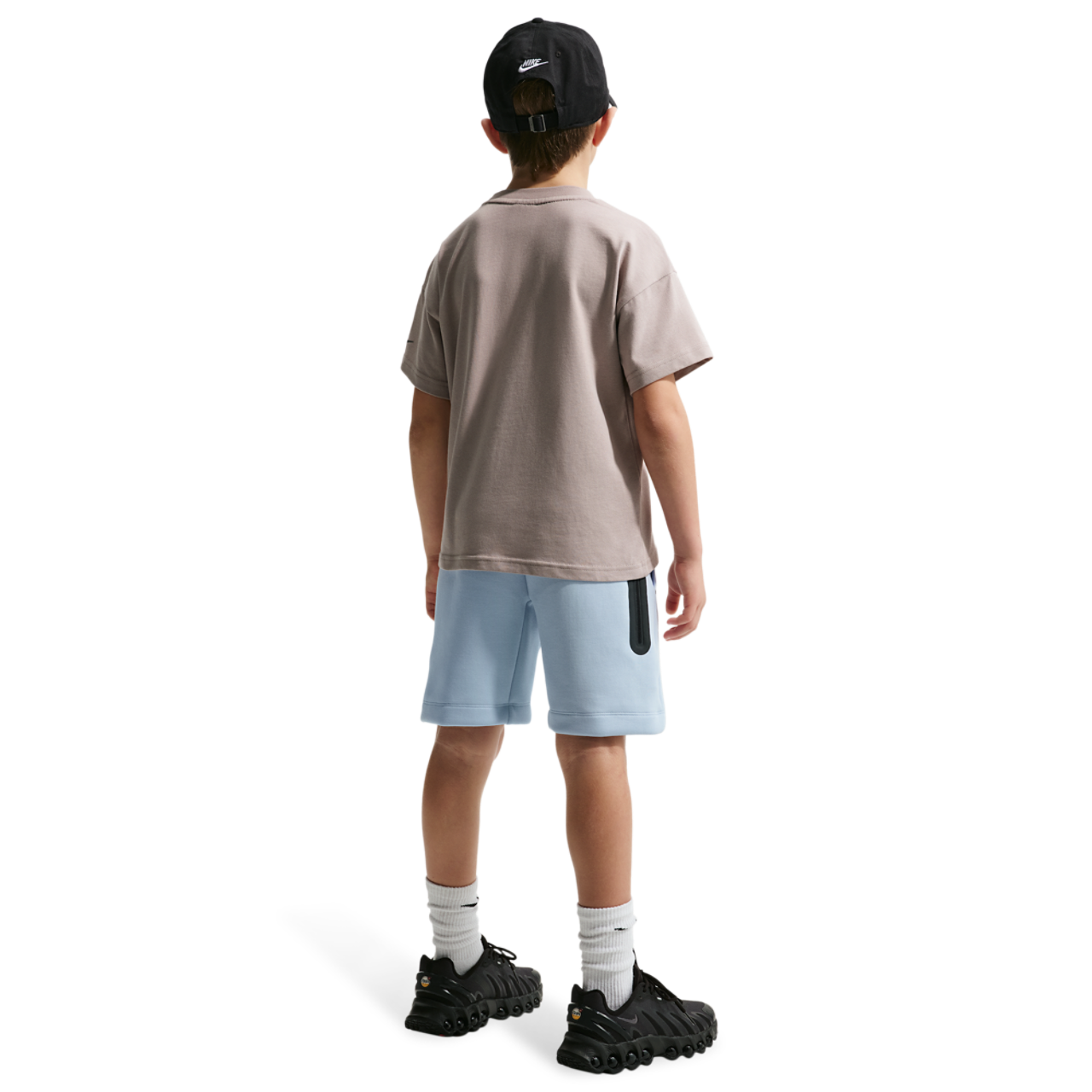 Nike NSW Tech Fleece Shorts Image 4 of 4. Tap to open photo gallery.