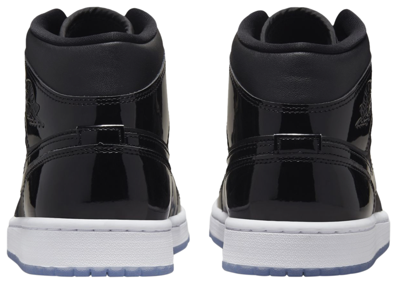 Jordan AJ 1 Mid SE Image 3 of 5. Tap to open photo gallery.