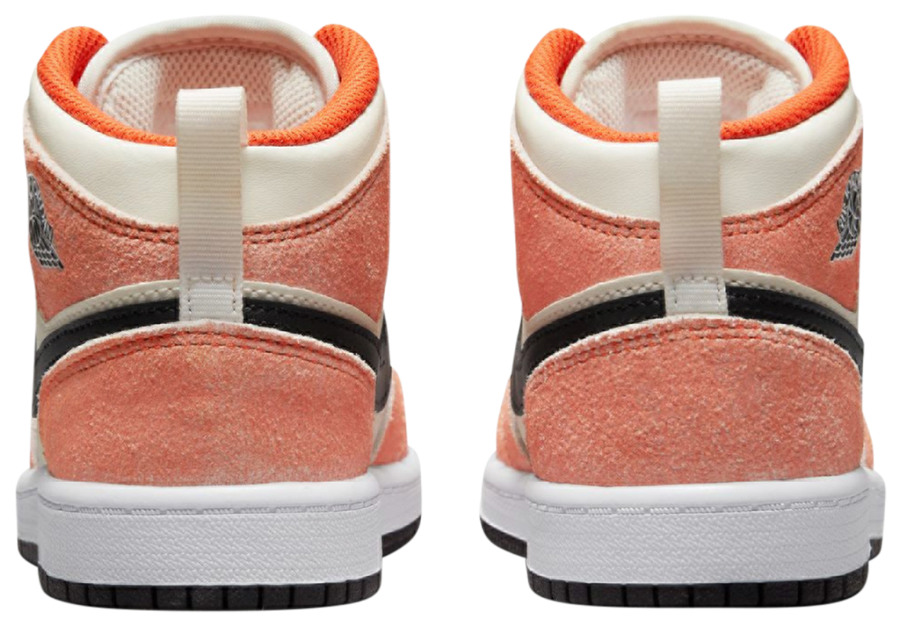 Jordan AJ1 Mid SE Image 3 of 5. Tap to open photo gallery.