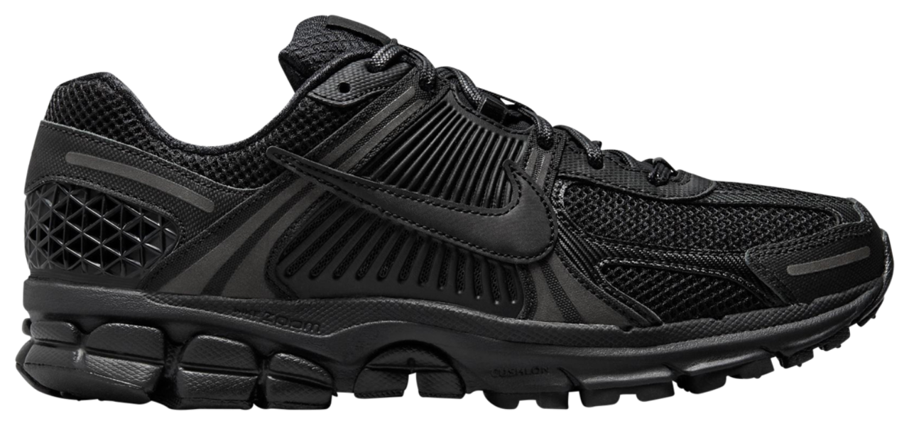 Nike Vomero 5 Image 2 of 6. Tap to open photo gallery.