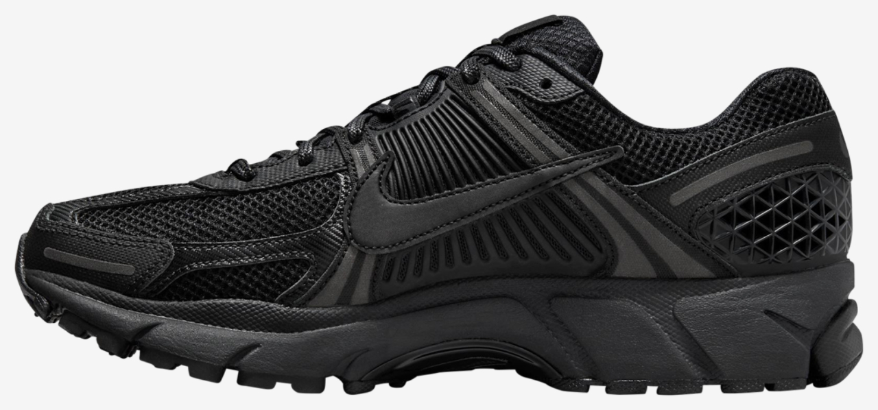 Nike Vomero 5 Image 3 of 6. Tap to open photo gallery.