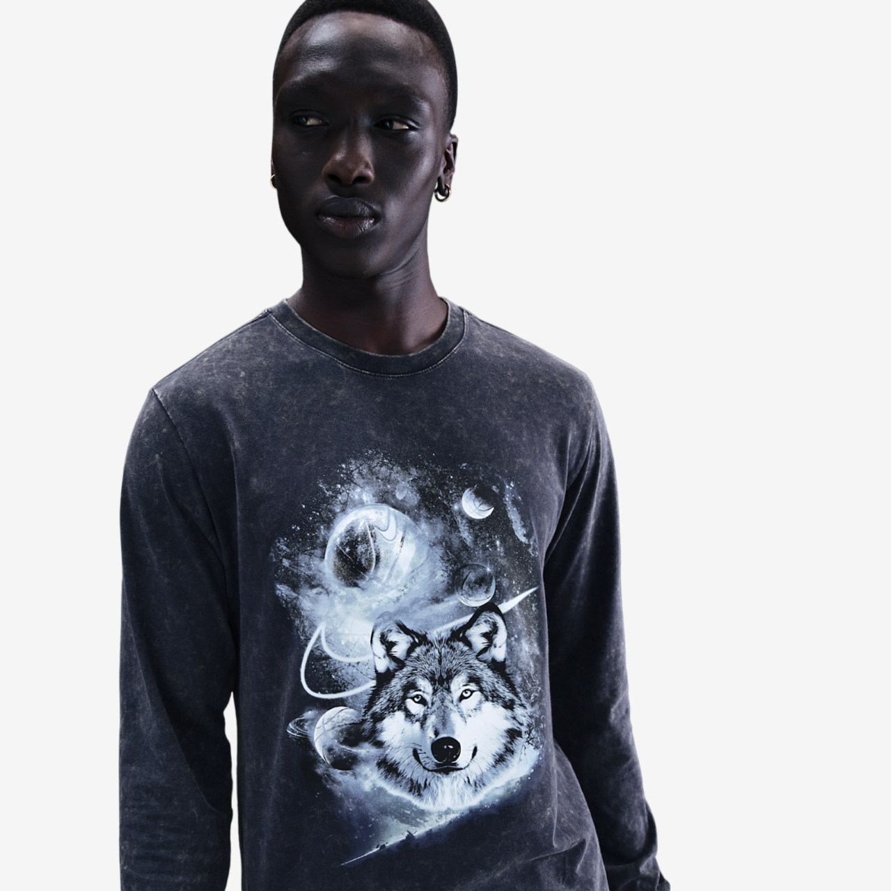 Nike Photo Long Sleeve Tee Image 1 of 4. Tap to open photo gallery.