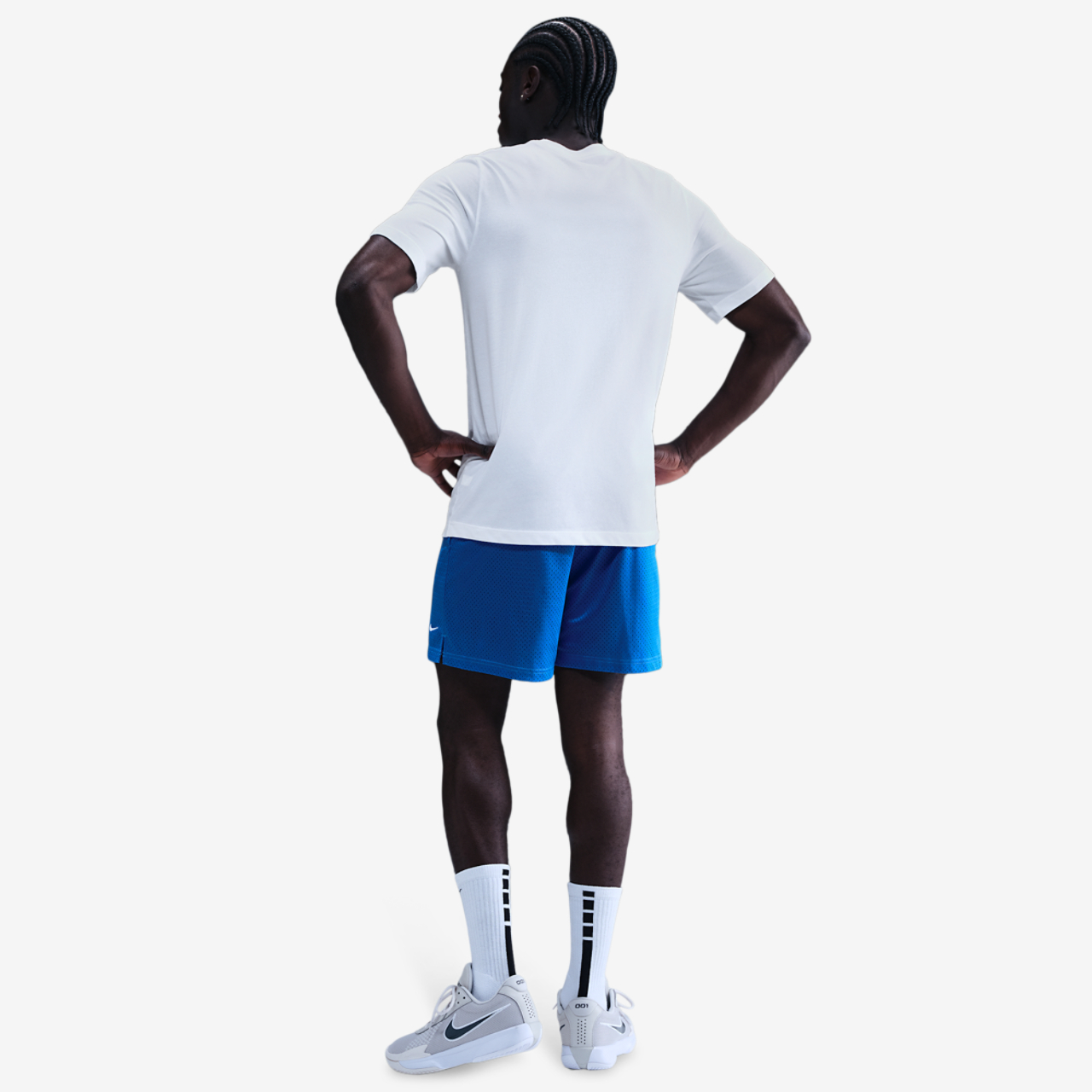 Nike Dri-FIT 5" Mesh Shorts Image 4 of 4. Tap to open photo gallery.