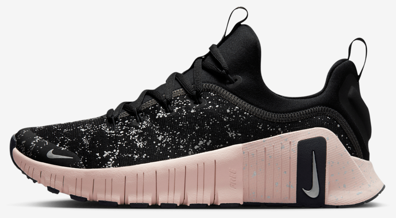 Nike Free Metcon 6 SE Image 2 of 5. Tap to open photo gallery.