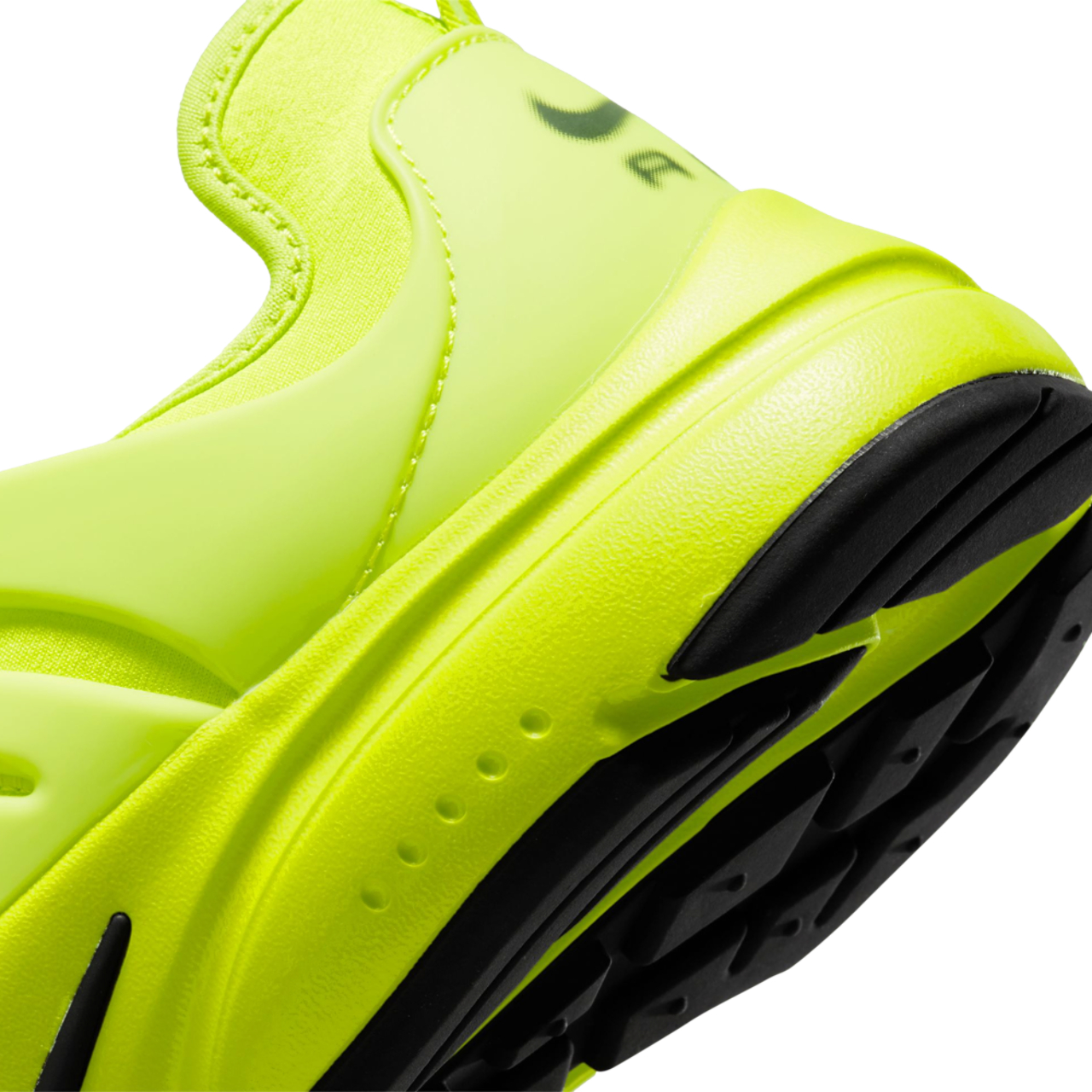 Nike Air Presto Image 7 of 7. Tap to open photo gallery.