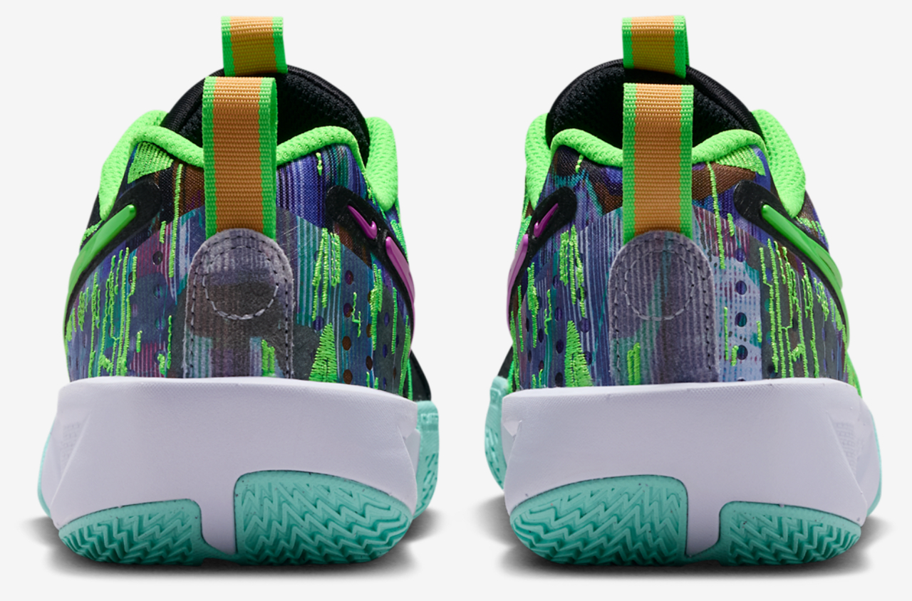 Nike G.T. Cut 3 SE Image 3 of 5. Tap to open photo gallery.