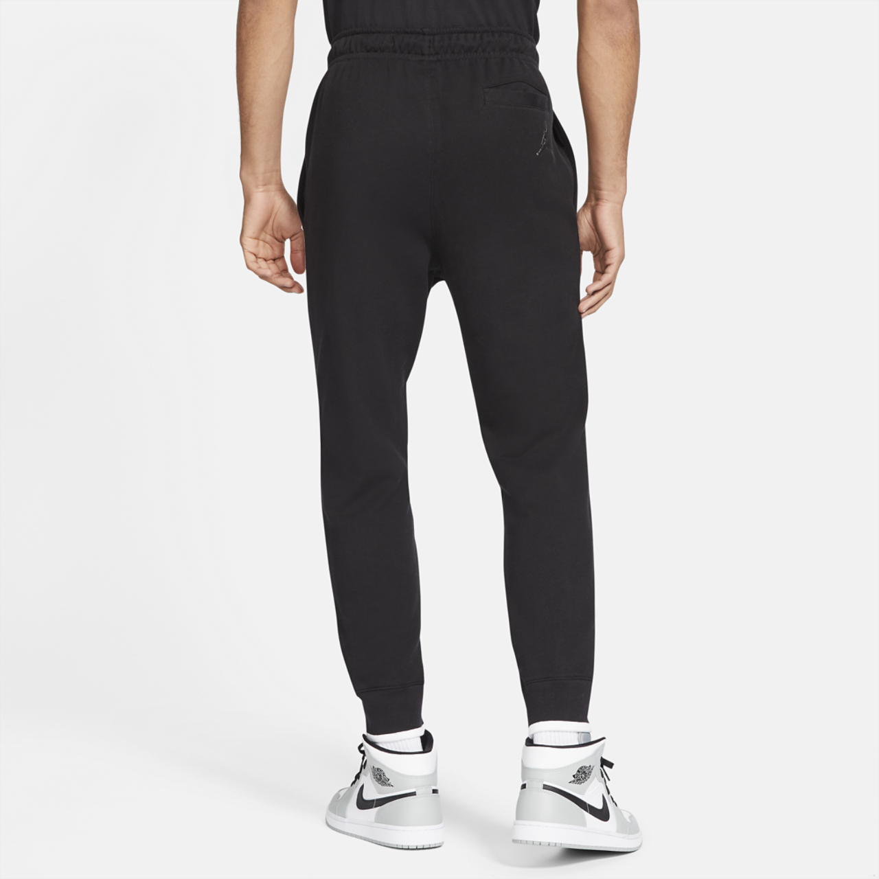 Jordan Jumpman Classic Fleece Pants Image 2 of 5. Tap to open photo gallery.