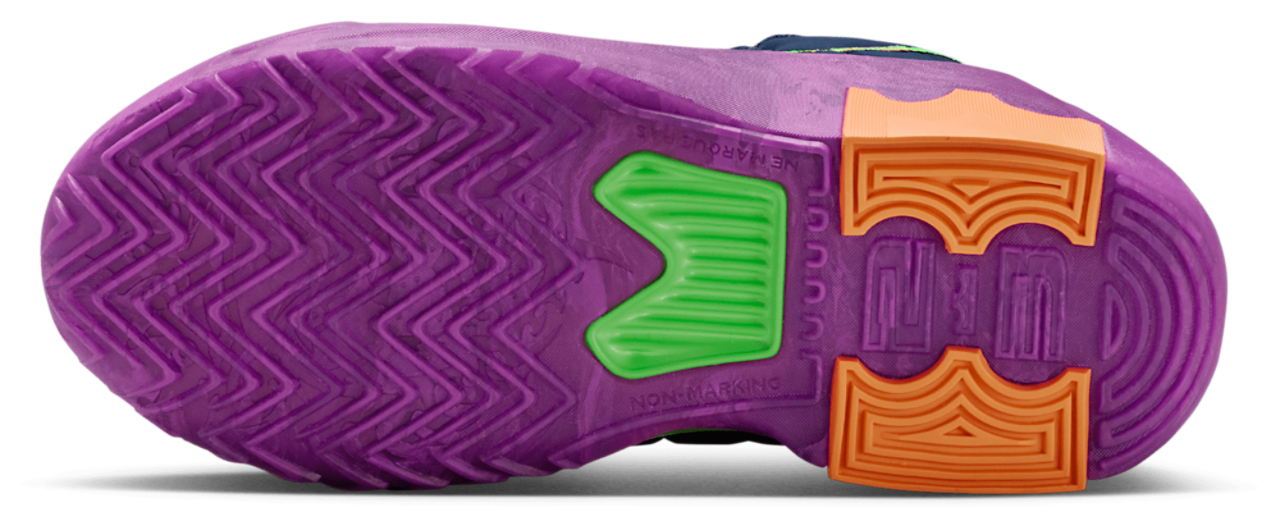 Nike Lebron Witness IX KC Image 5 of 5. Tap to open photo gallery.
