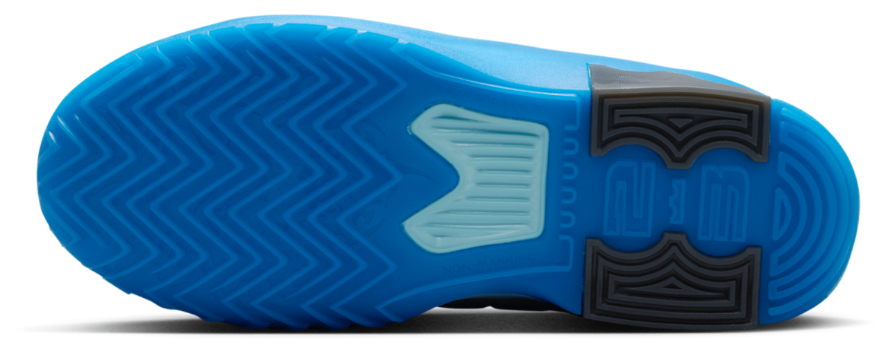 Nike Lebron Witness IX Image 5 of 8. Tap to open photo gallery.