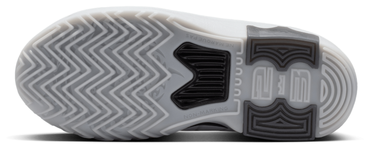 Nike Lebron Witness IX Image 5 of 5. Tap to open photo gallery.