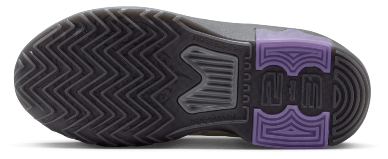 Nike Lebron Witness IX Image 5 of 8. Tap to open photo gallery.