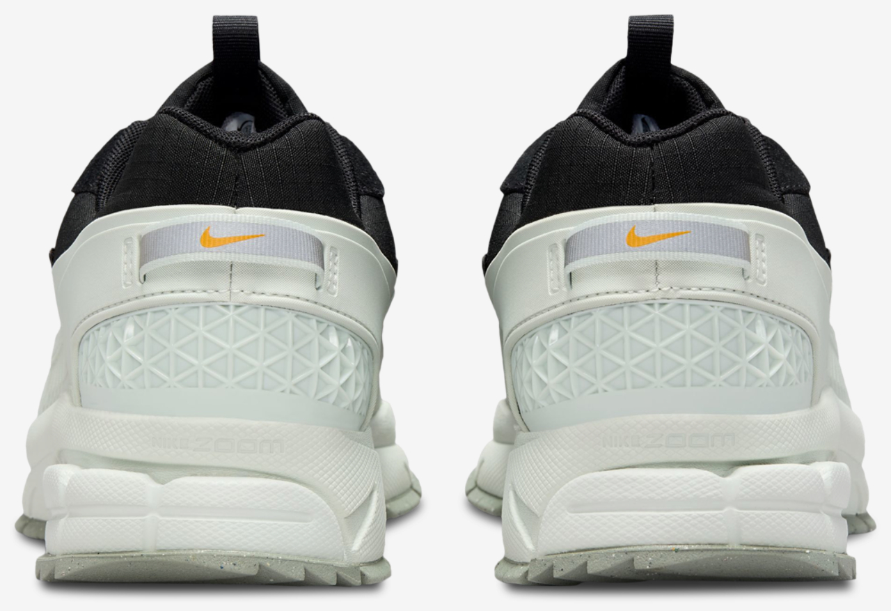 Nike Vomero Roam Image 3 of 8. Tap to open photo gallery.