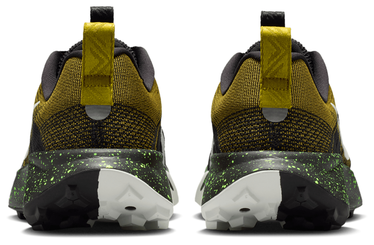 Nike ReactX Wildhorse 10 Image 3 of 5. Tap to open photo gallery.