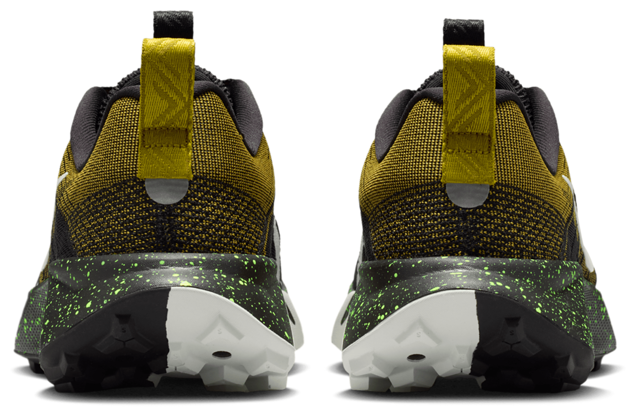 Nike ReactX Wildhorse 10 Image 3 of 5. Tap to open photo gallery.